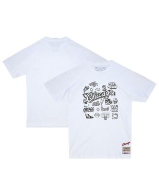 Mitchell & Ness - Men's White Chicago Bulls Hardwood Classics Doodle T-Shirt