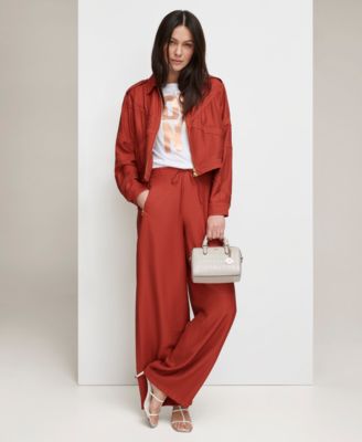 DKNY
