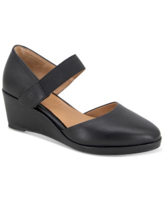 Gentle Souls - Women's Oriana Wedge Pumps