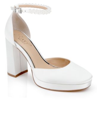 Jewel Badgley Mischka