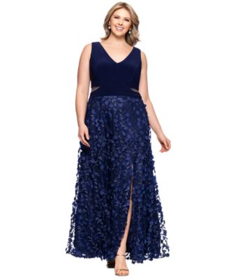 XSCAPE - Plus Size 3D-Flower-Skirt Gown